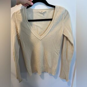 LAmade Women's 100% cashmere Beige V-Neck Sweater